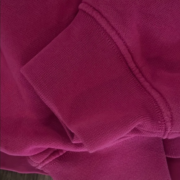 Nike Women's Fuchsia Crew Neck Sweatshirt Size Small Crop length - Picture 3 of 4